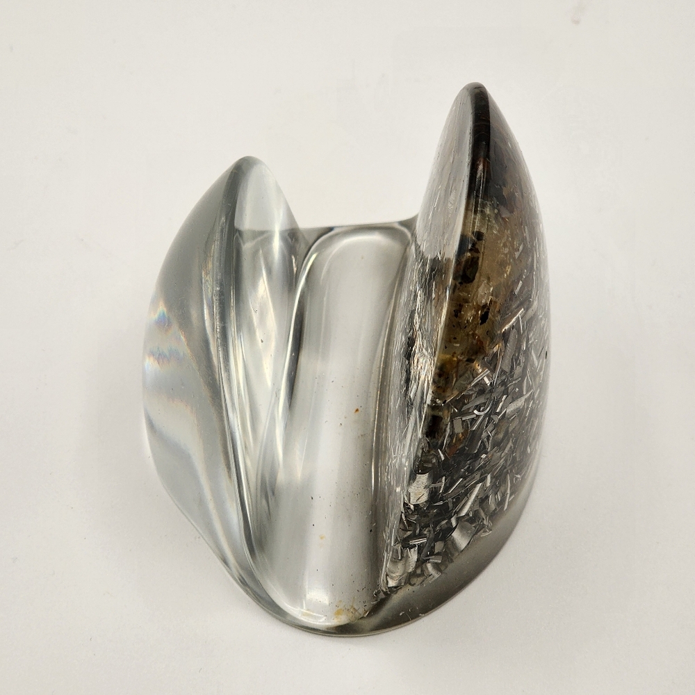 Shield Orgonite Phone Stand, EMF and 5g protection, with healing properties. (1 - Picture 9 of 9